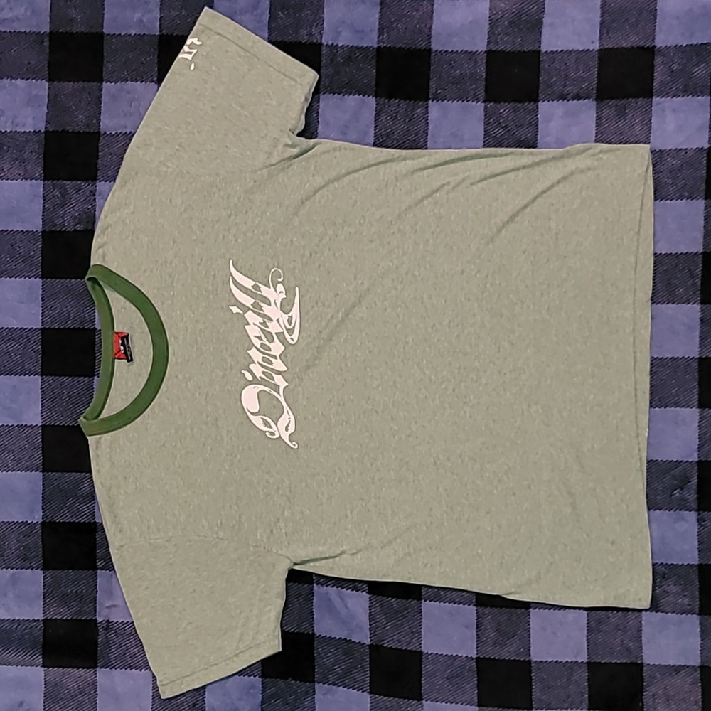 Vintage. Made in USA. O'NEILL. Surfwear T-shirt. Like-new. Size Large